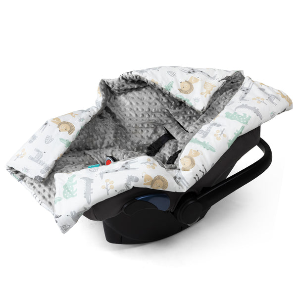 Navaris Baby Car Seat Blanket - Wrap for Babies with Holes for 3-Point Harness Straps - Universal Fit for Car Seat, Pushchair, Pram, Buggy - Wildlife